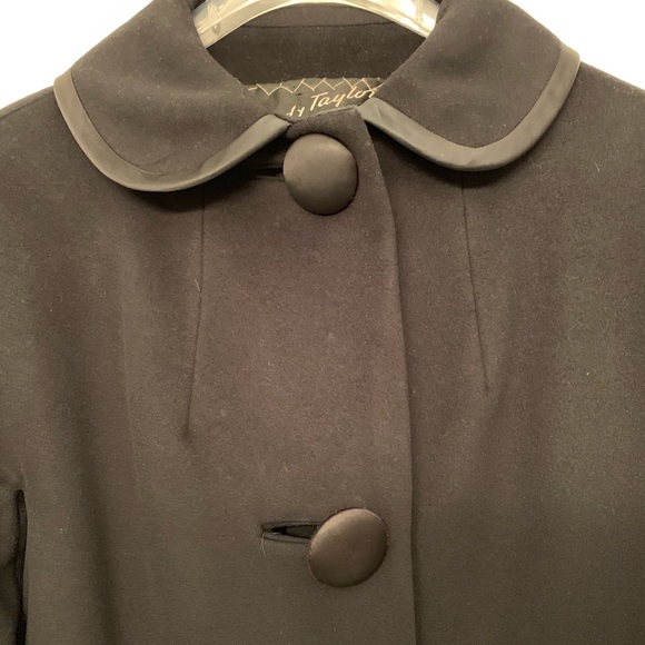Vintage Lord & Taylor Black Wool Fitted Flair Coat - Picture 4 of 7